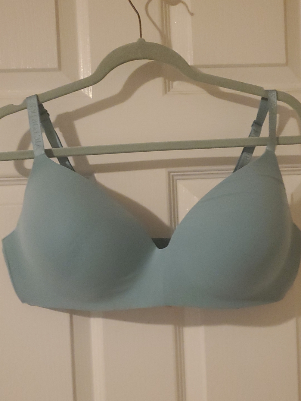 Victoria's Secret Seamless Light Blue T-Shirt Bra